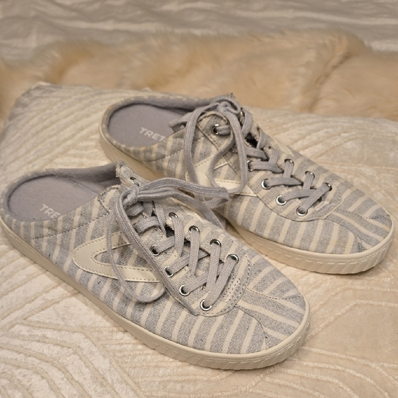 Tretorn Gray Sneakers Casual Low-Top - Picture 1 of 11